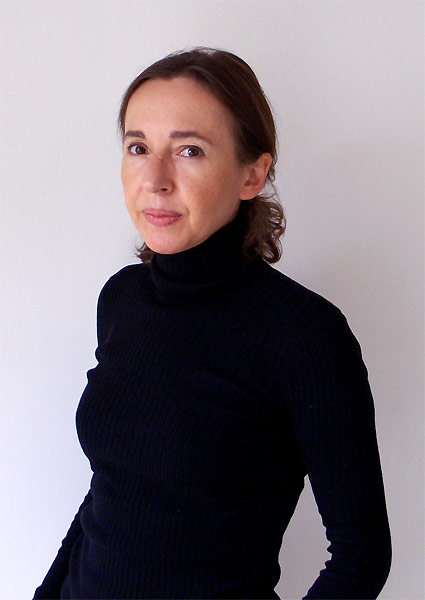 fig.: Dr. Karin Sawetz, founder and publisher of fashionoffice.org (since 1996), is journalist and media researcher. 